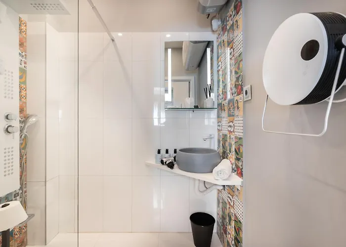 S15- Boutique Apartments, Location, By Bqa Daire *