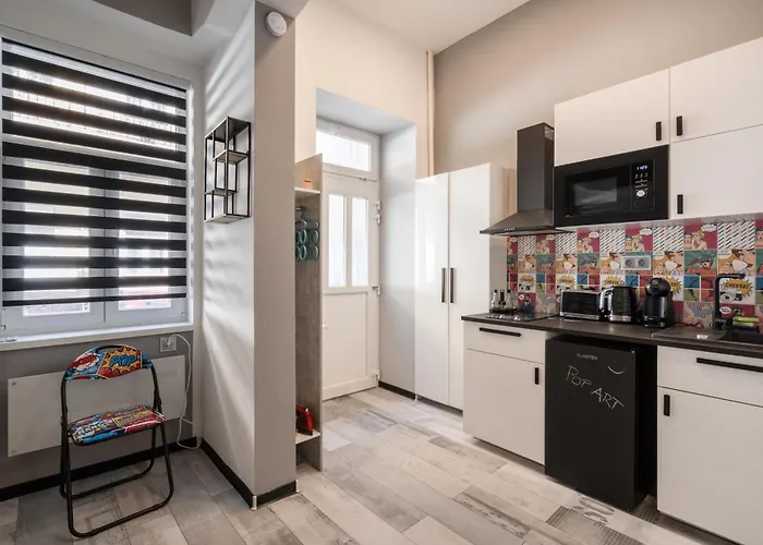 S15- Boutique Apartments, Location, By Bqa Daire *